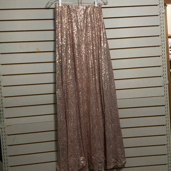Maniju Rose Gold Sequin Skirt - Party, Cocktail, Formal, Evening - Small - Picture 1 of 5